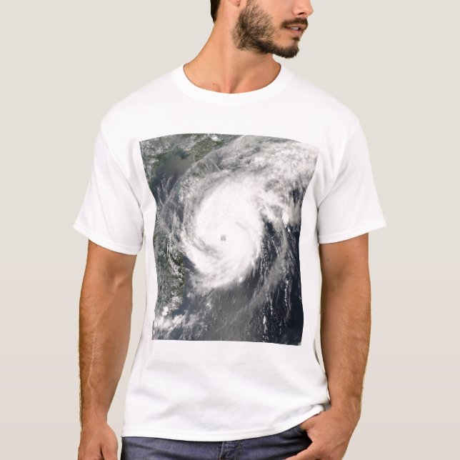 T-shirt Le typhon Neoguri approche la Chine 2 (Devant)