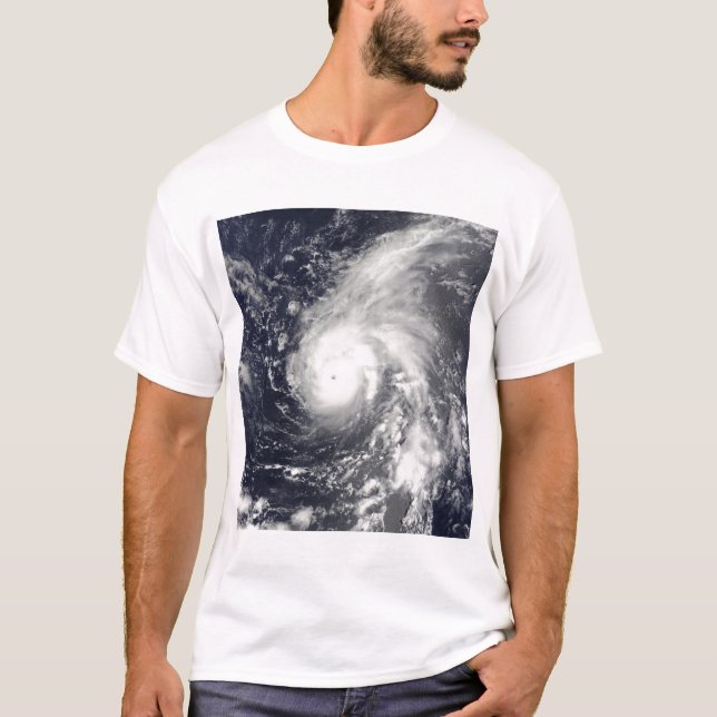 T-shirt Le typhon Vamco dans l'océan Pacifique (Devant)
