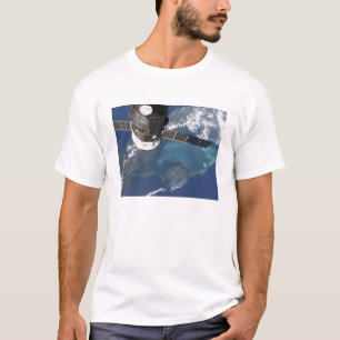 T-shirt Le vaisseau spatial Progress 22 amarré