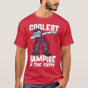 T-shirt Le Vampire Le Plus Coolle Dans Le Vampir De Crypte