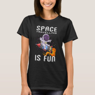 T-shirt Le Voyage Dans L'Espace Est Amusant Urism Espace A