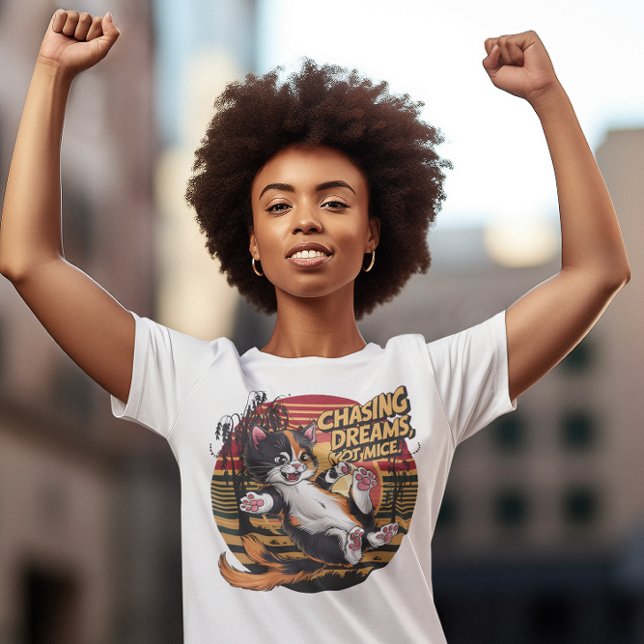 T-shirt Leaping Feline Elégance Chasing rêves pas souris (Créateur téléchargé)