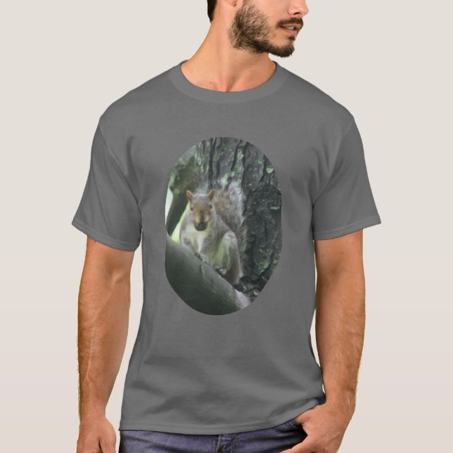 T-shirt L'écureuil dans l'arbre Peinture L'art animal (Devant)