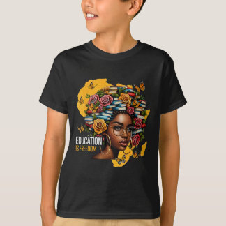 T-shirt L'éducation à l'histoire noire est la liberté Livr