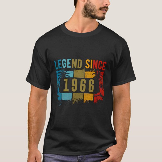T-shirt Légende depuis 1966 Design d'anniversaire (Devant)