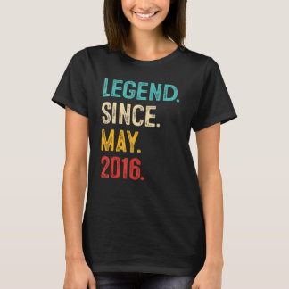 T-shirt Légende depuis mai 2016 7e anniversaire Cadeaux 7