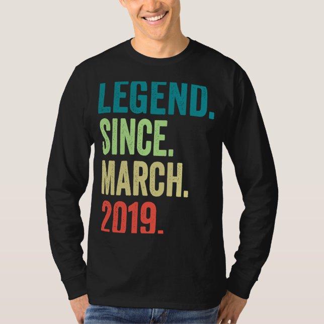 T-shirt Légende depuis mars 2019 Garçon fille 4 ans 4e B (Devant)