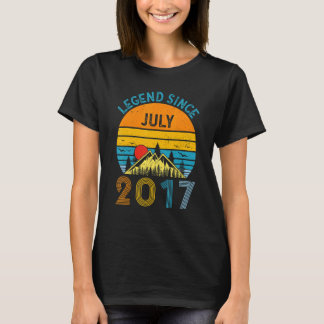 T-shirt Légende du 5e anniversaire depuis juillet 2017 Vin