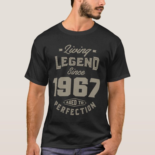 T-shirt Légende vivante depuis 1967 (Devant)
