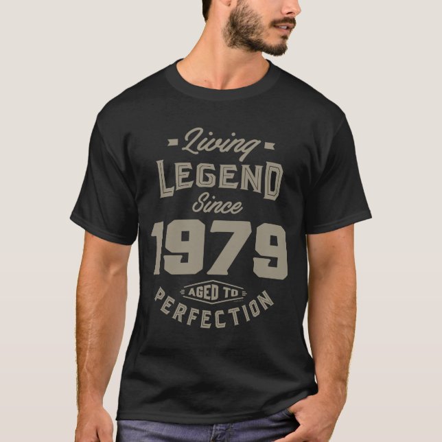T-shirt Légende vivante depuis 1979 (Devant)