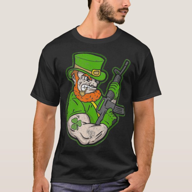 T-shirt Leprechaun AR15 Shamrock Irish Military Evil (Devant)