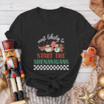 T-shirt Les amis de la famille qui correspondent le plus à<br><div class="desc">Préparez-vous à rire cette saison des Fêtes avec nos chemises de Noël "Les plus susceptibles de... " ! Parfaits pour les réunions de famille et d'amis ou les fêtes de bureau,  ces t-shirts drôles et pleins d'esprit sont parfaits pour ceux qui aiment se rebeller contre les tenues assorties.</div>