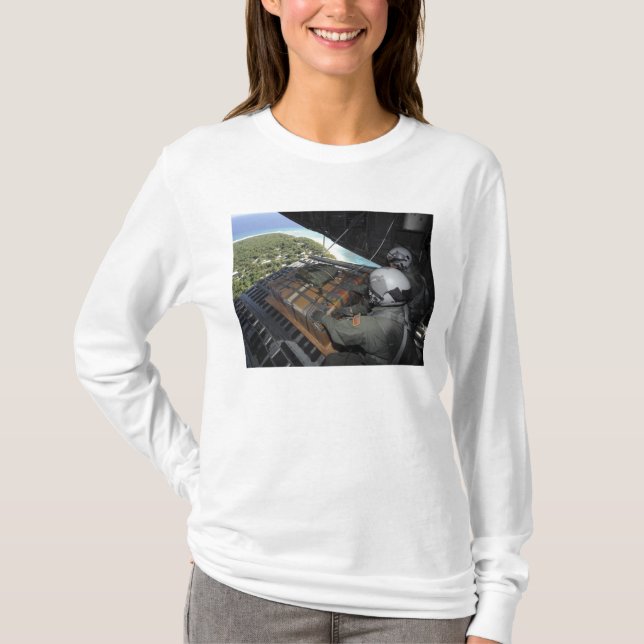 T-shirt Les aviateurs poussent une palette de biens donnés (Devant)