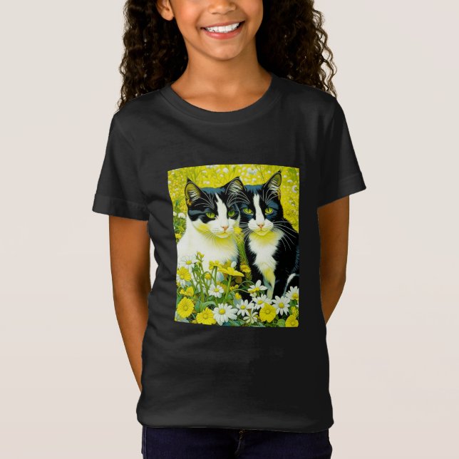 T-Shirt Les chats adorables assis dans un champ de marguer (Devant)