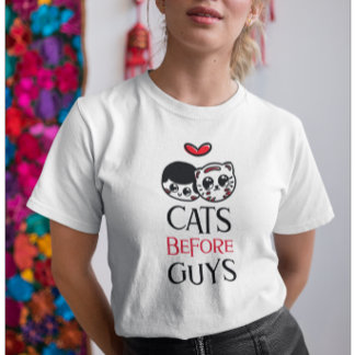 T-shirt Les chats avant les garçons
