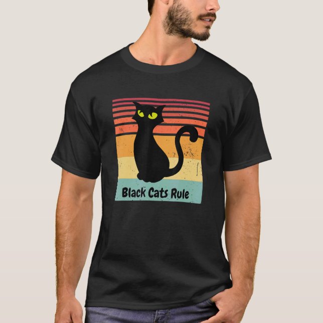 T-shirt Les chats noirs règnent sur les mignons chatons ré (Devant)