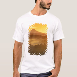 T-shirt Les couleurs orange du lever du soleil colorent le