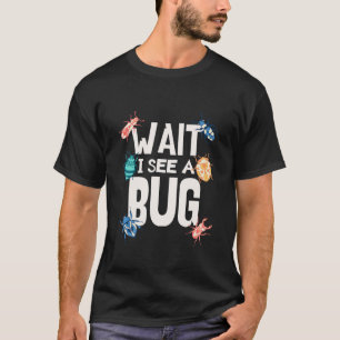 T-shirt Les Enfants Attendez Je Vois Un Entomologiste De L