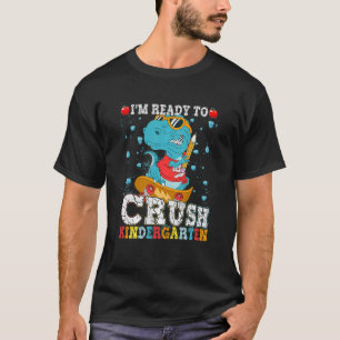 T-shirt Les Enfants Prêts À Écraser Le Dinosaure Du Jardin