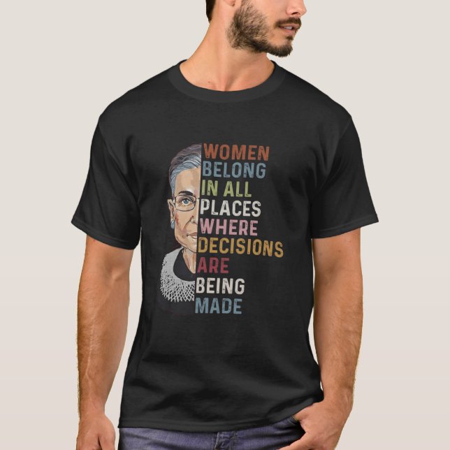 T-shirt Les Femmes Font Partie De Tous Les Endroits Où Les (Devant)