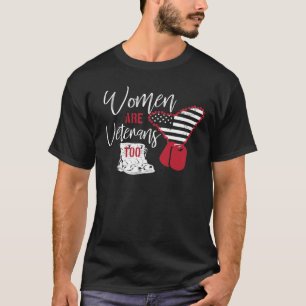 T-shirt Les femmes sont étiquette de chien de drapeau tro