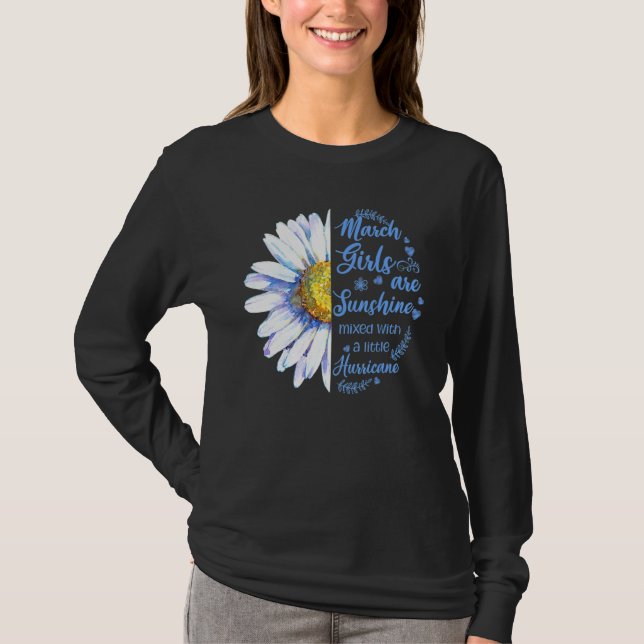 T-shirt Les filles de mars sont des ouragans peu mélangés  (Devant)