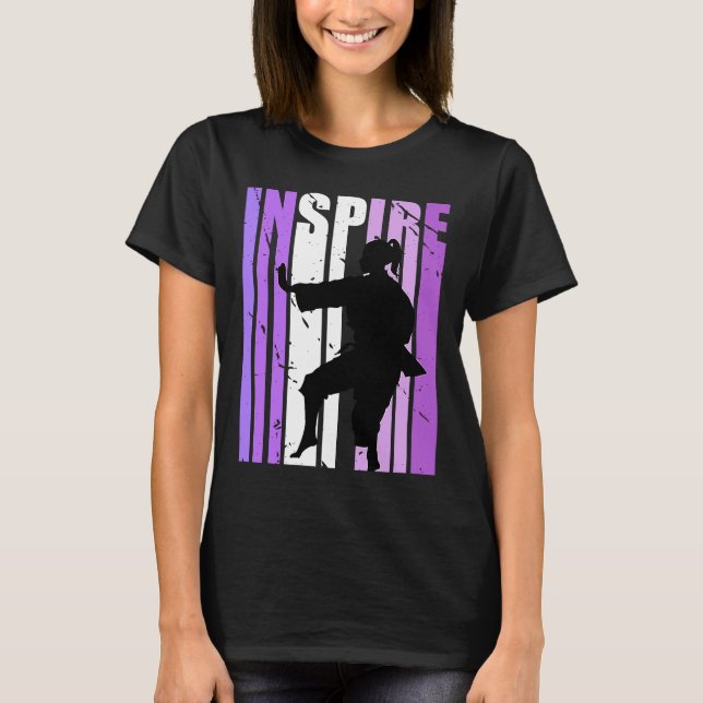 T-shirt Les filles inspirent Karate Coach Anniversaire Coa (Devant)