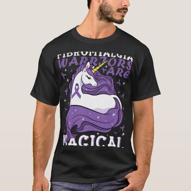 T-shirt Les Guerriers Fibromyalgia Sont Magiques Unicorne  (Devant)