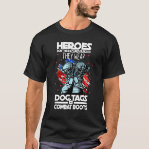 T-shirt Les héros, bottes de combat