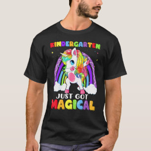 T-shirt Les jardins d'enfants ont Magique Dabbing Unicorn