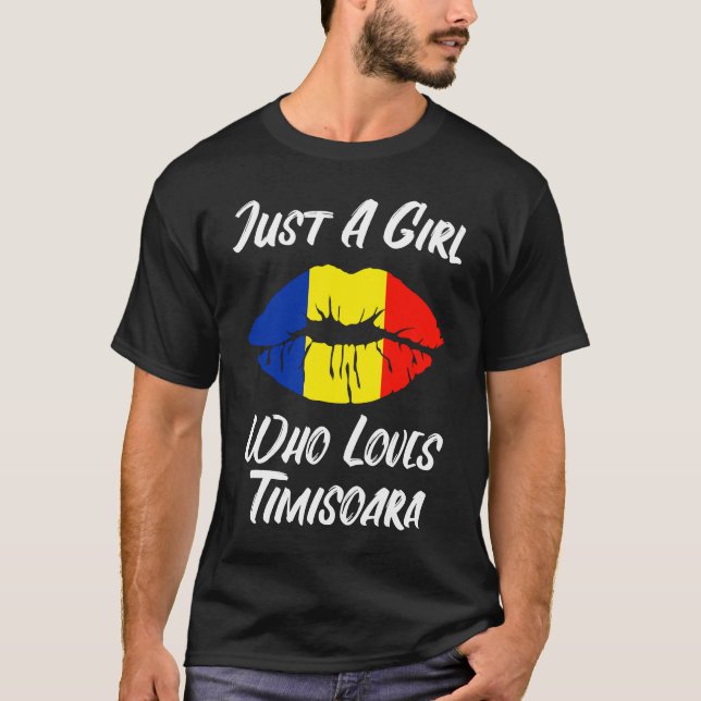 T-shirt Les lèvres et la bouche aiment le drapeau roumain  (Devant)
