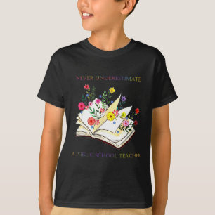 T-shirt Les Livres Floraux Ne Sous-Estiment Jamais Une Éco
