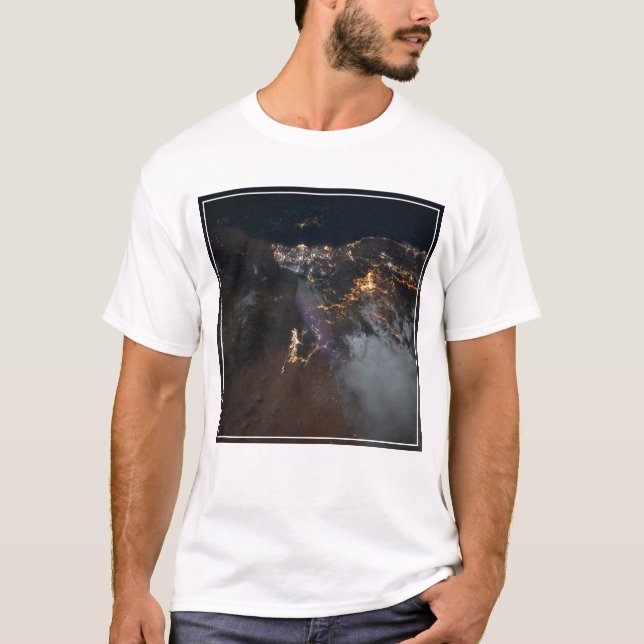 T-shirt Les Lumières De La Ville De Jazan Et De Ses Banlie (Devant)