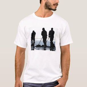 T-shirt Les marins balayent la baie de hangar