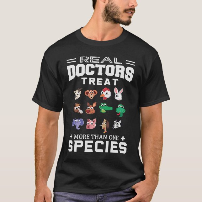 T-shirt Les médecins traitent plus d'une espèce Vétérinair (Devant)