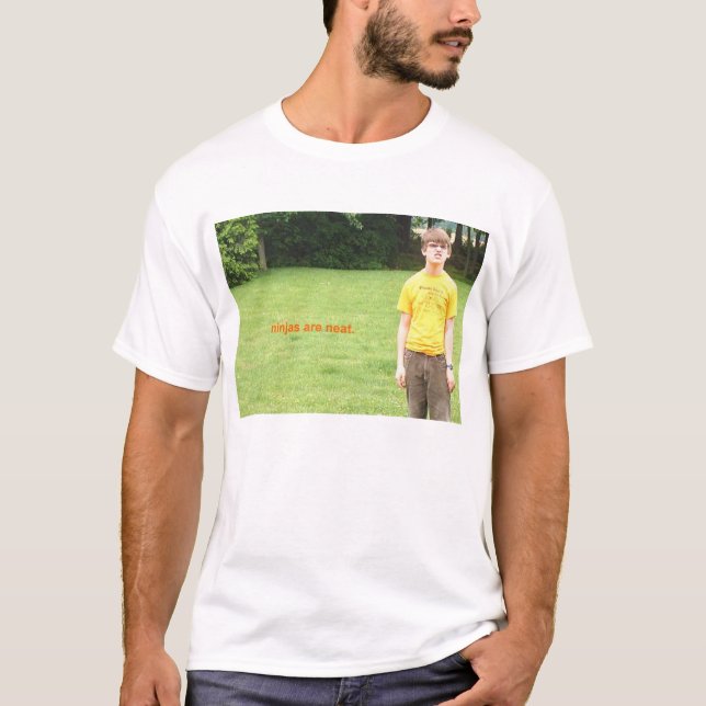 T-shirt les ninjas sont ordonnés (Devant)