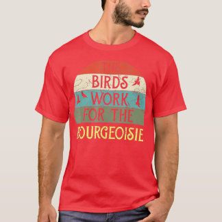 T-shirt Les Oiseaux Travaillent Pour Le Costume Vintage Bo