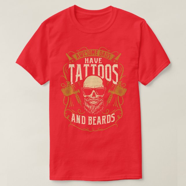 T-shirt Les papas géniaux ont des tatouages et des oreille (Design devant)