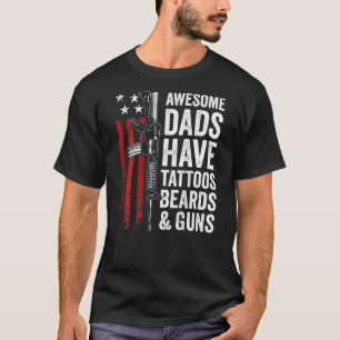 T-shirt Les papas géniaux ont Tattoos Beares & Guns Pro Gu