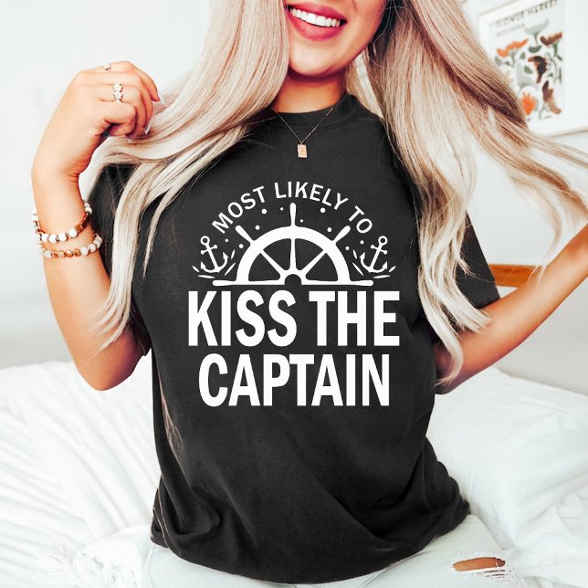 T-shirt Les plus susceptibles d'embrasser le capitaine / C (Most Likely To Kiss the Captain / Cruise Black T-Shirt)