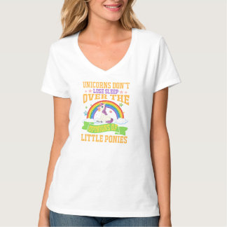 T-shirt Les Unicornes ne perdent pas sommeil sur les opini