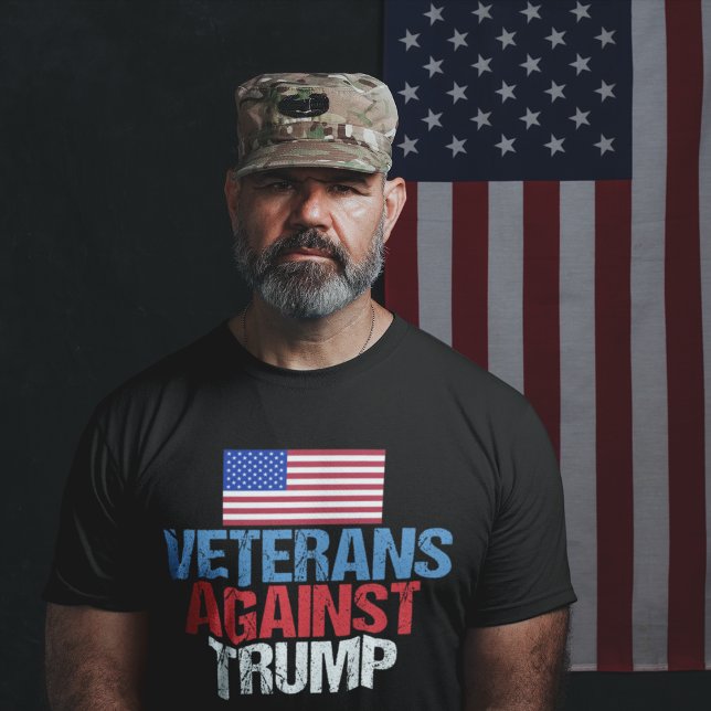 T-shirt Les vétérans contre Trump (Créateur téléchargé)