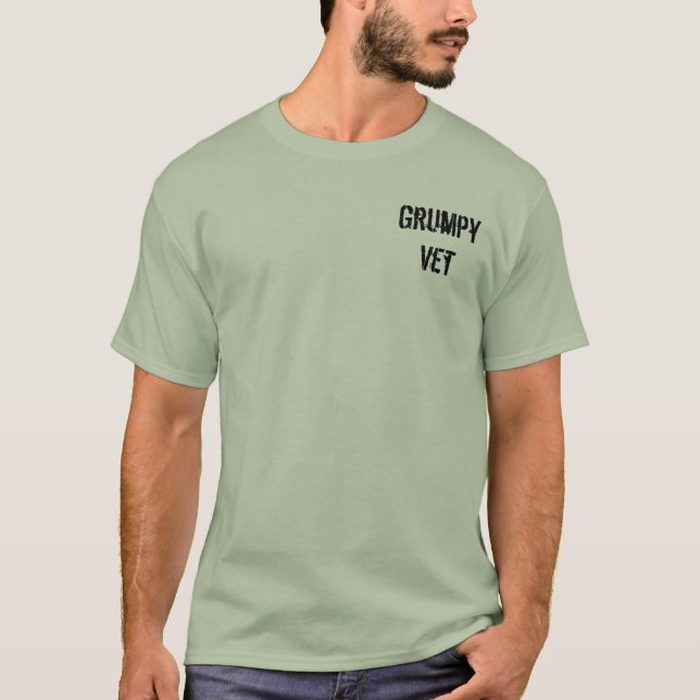 T-shirt Les vétérinaires grincheux "LUI DONNENT un REPOS (Devant)