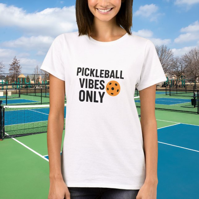 T-shirt Les vitres du joueur de Pickleball citent le nom (Créateur téléchargé)