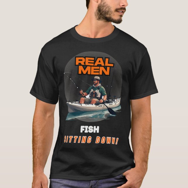 T-shirt Les vrais hommes pêchent assis (Devant)