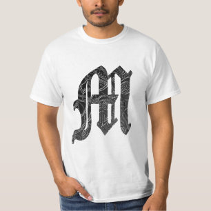 T-shirt Lettre noire "M" dans le style gothique