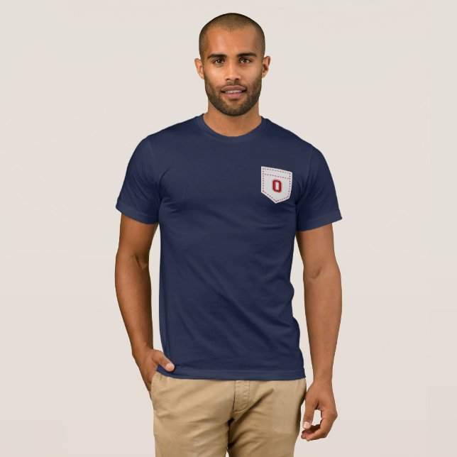 T-shirt Lettre O - Nom initial Alphabet Pocket Côté gauche (Devant entier)