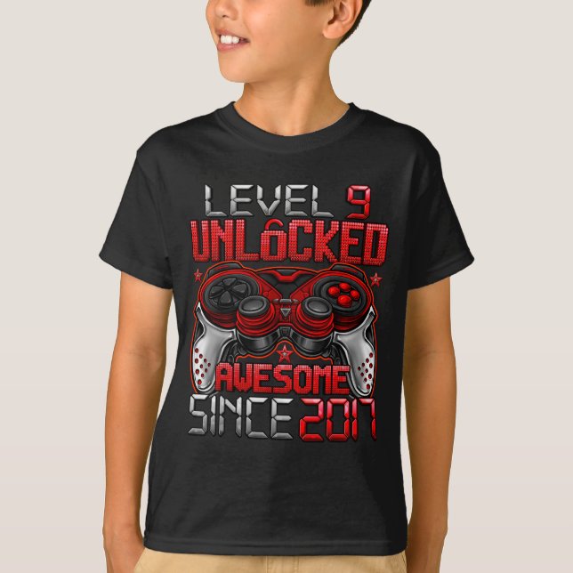T-shirt Level 9 Unlocked 9 Year Old For Boys 9th Birthday  (Devant)