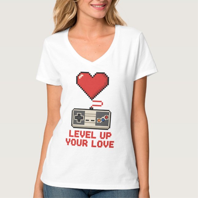 T-shirt Level Up Your Love, Retro Pixel Gaming Design (Devant)