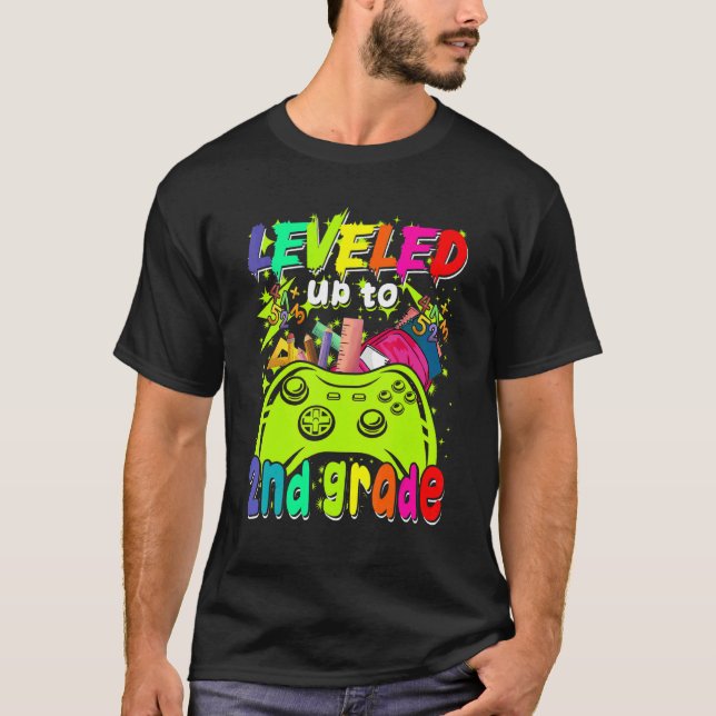 T-shirt Leveled Up To 2nd Grade Gamer Back To School First (Devant)